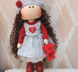 عروسک روسی دختر ولنتاینی با قد 35 سانتی