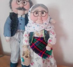 عروسک دست ساز سنتی